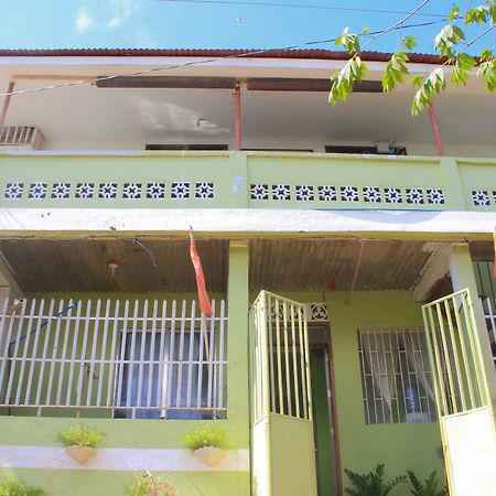 Casaoro Homestay Puerto Princesa Exterior foto